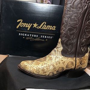 Vintage Tony Lama rattlesnake boots